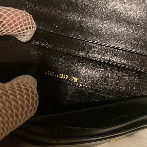 Authentic Fendi Blake wallet - Picture 11 of 12